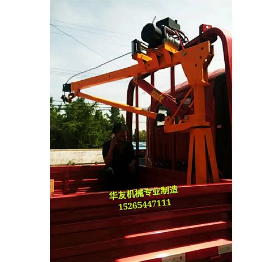 點(diǎn)擊查看詳細(xì)信息<br>標(biāo)題：車(chē)載小吊機(jī)  液壓小吊機(jī) 閱讀次數(shù)：3270
